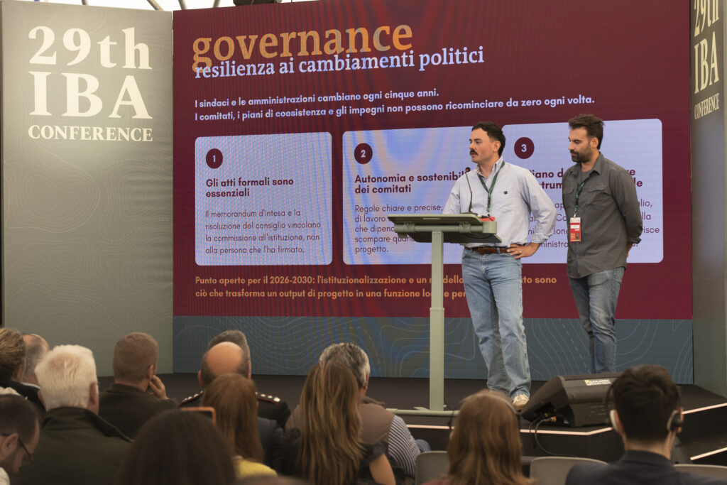 A key aspect of the project – the governance of the Bear-Smart Communities – was presented by Valerio Reale, Enterprise Manager at Rewilding Apennines, and by Antonio Di Nunzio, from the Abruzzo, Lazio and Molise National Park.